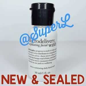 5/$15 Philosophy The Microdelivery Exfoliating Facial Wash Exfoliator Scrub
